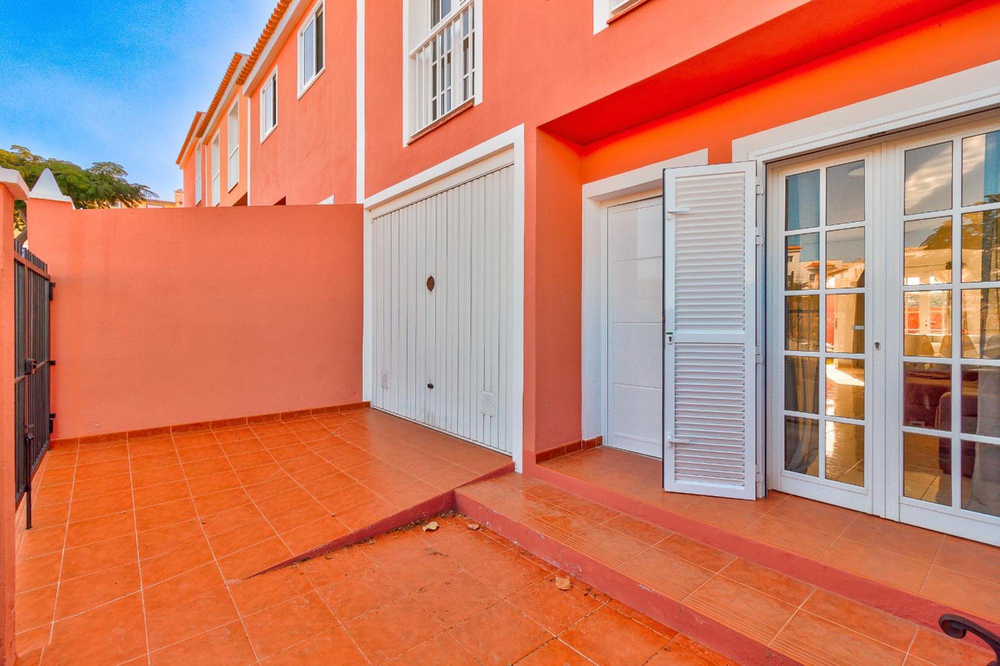 Bonita Casa Nina Con Jacuzzi By Paramount Holidays Playa San Juan Exterior foto